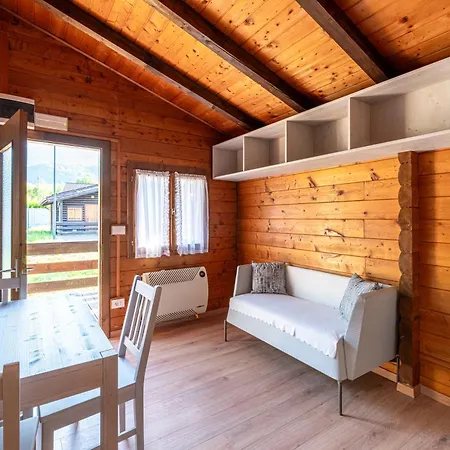 Girandola Chalet