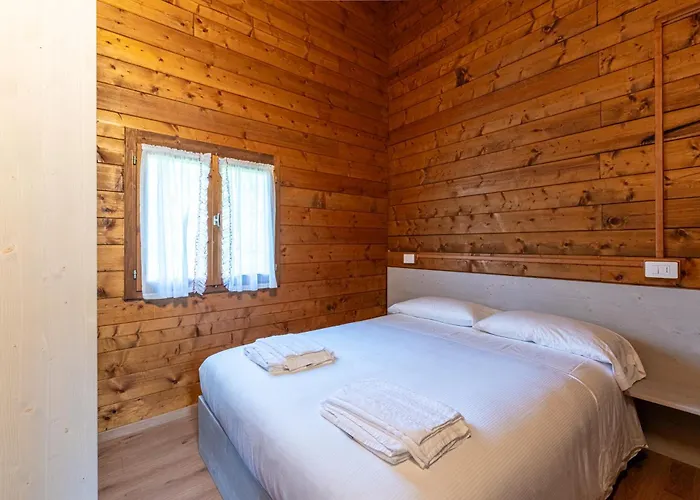 Girandola Σαλέ *